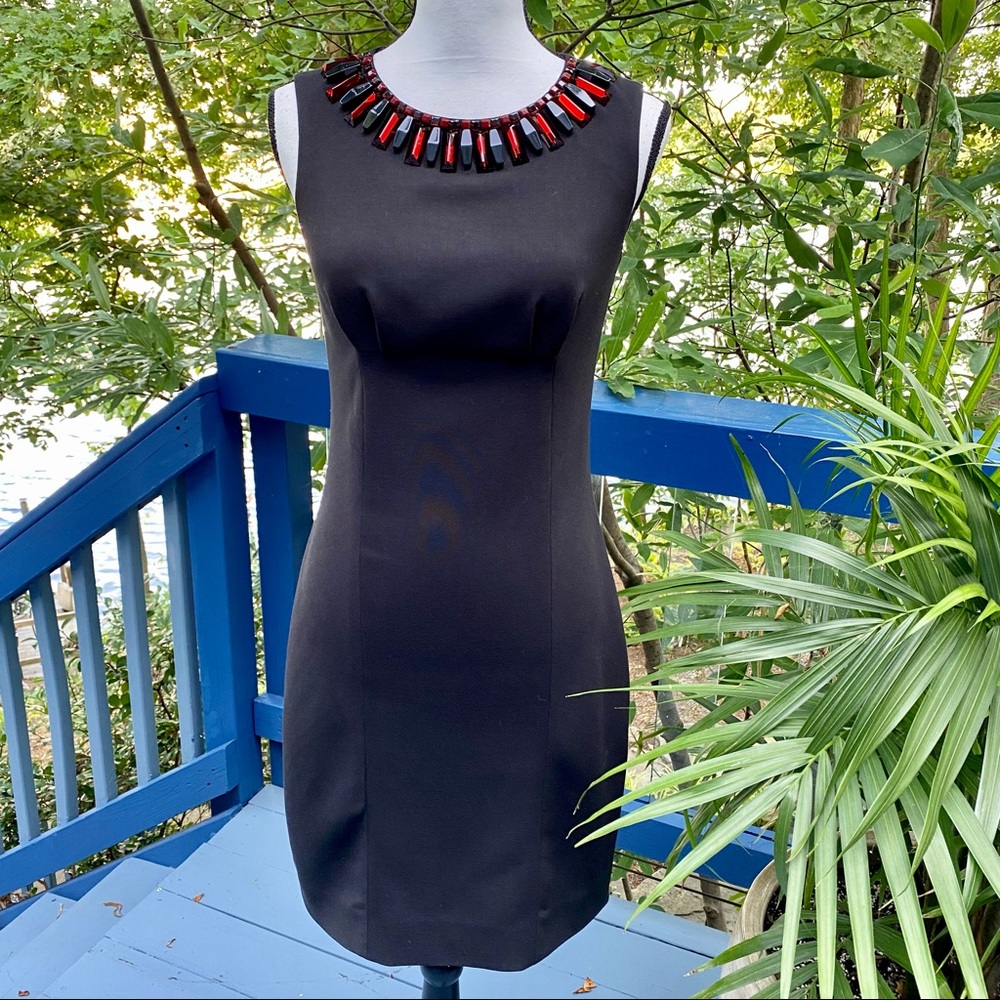 ♠️ KATE SPADE. PERFECT, CLASSY LBD.DEEP RED / MAROON JEWELED NECKLINE.♥️GORGEOUS